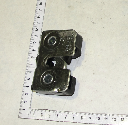 UAZ Zamok dveri 3160 naruzhnii pravii (zaschelka) (3160-00-6105014-00) (12653)