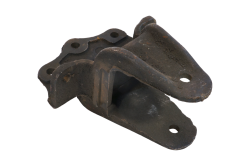 Кронштейн передн.ресс.задний 130-2902447