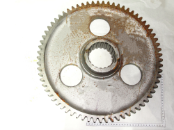 MTZ SHesternya vedomaya zadnego mosta 50-2407122 (10118)