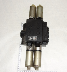 Don Gidroraspredel 2-h sekc elektr 2RE50-00B (2REG50-00U1) Rostselmash (12876)