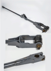 Тяга привода доски стрясной КЗК-12-0202900 ( КЗК 0202040Б) в сборе с сайлетблоком