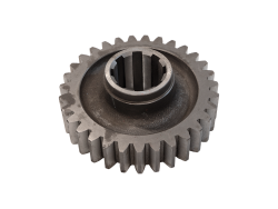 Шестерня ведущая 2 и 4 режима промежуточного вала Z 31 700А.17.01.081-1