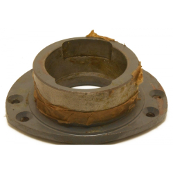 POLESE Korpus podshipnika verh vala naklkam (sleva) KZK-12-1813202 s 12g pust (15610)