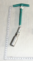 Klyuch svechnoi kardannii 16h250 mm 13841 (13070)