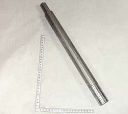 AKROS Os bitera priemnogo 142.03.05.601 sleva s 09g dlya 2-h opor Rostselmash (14077)