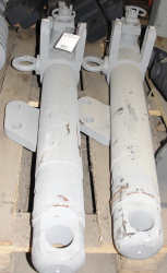 Тяга навески нижняя левая 700А.46.28.410