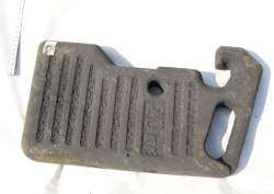 MTZ Gruz 70-4235011-A protivovesa (14705)