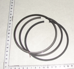 T-150 Kolca porshnevie D-262 traktor HTA pk (14550)