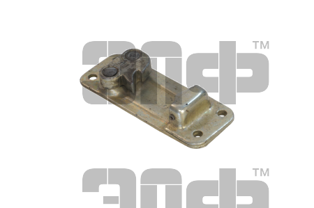 Фиксатор двери 130-6106100 прав. (2)