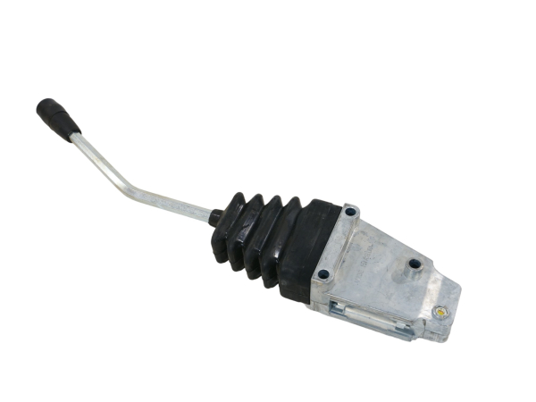 Рукоятка управления гидрораспределителем (гнутый рычаг) 744Р-67.50.098 АОПТЗ (2)