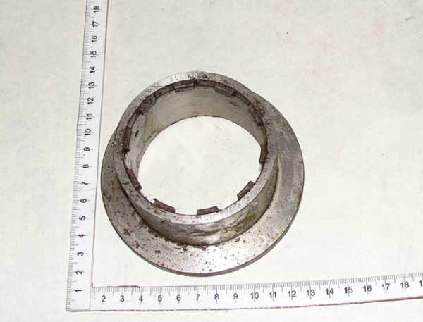 KAMAZ Vtulka shesterni zad.hoda 14.1701278 OAO KAMAZ (12345)