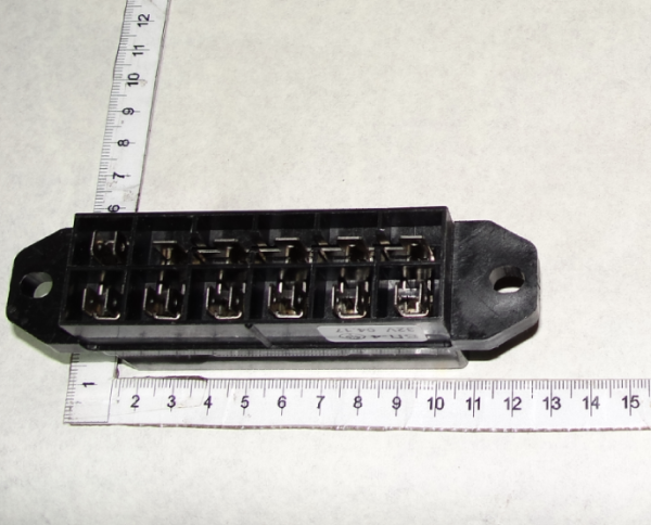 MTZ Blok predohranitelei BP-4 (13202)