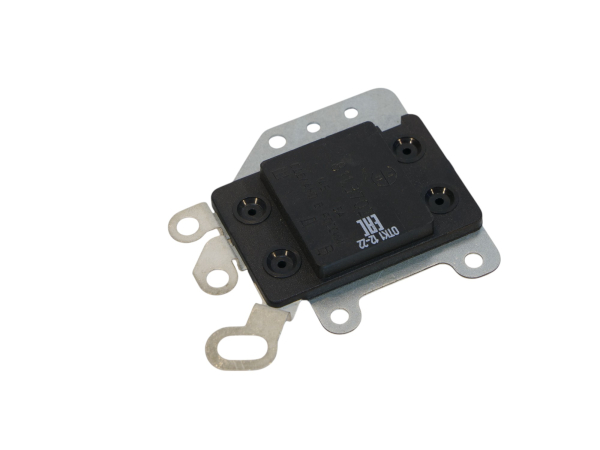 Регулятор напряжения 8113702 14В 5А (2)