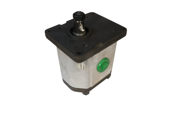 Насос шестеренный под МТЗ GA21190 (3)