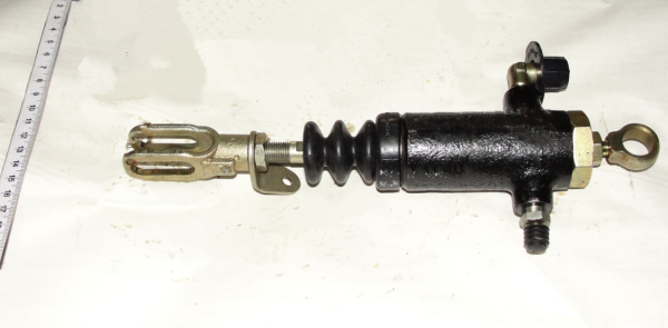 1523 Cilindr rabochii 1522-3503550 tormoz. (shtok s rezboi i vilkoi) (9890)