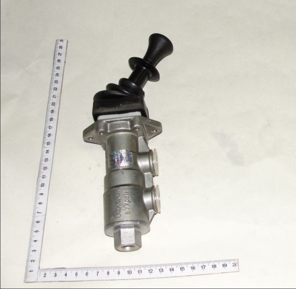 K-744 Kran tormoznoi (Ruchnoi) obratnogo deistviya 11-3537410 AOPTZ (9932)