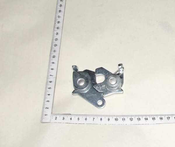 K-744 Zamok kapota J-R4-20-20-501 NO AOPTZ (10997)