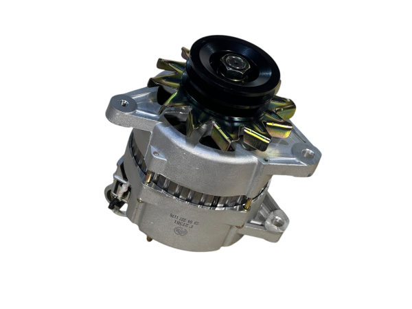 Генератор КАМАЗК-700 Г 273В1-03 28в50А2руч (аналог 1312 (1)